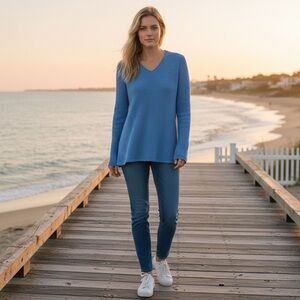 J McLaughlin lightweight Sweater Tunic Size S blue